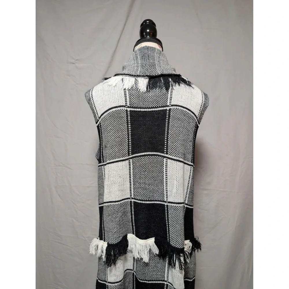 Women's Black White Plaid Fringe Wrap Sweater Vest Shawl‎ Drape Front Large New